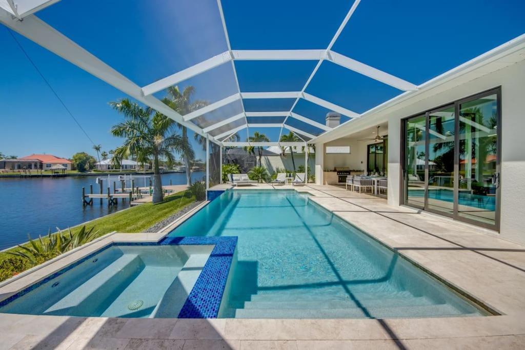 Villa Sensation By Coralvilla - New,Modern With Pool Cape Coral Exterior foto